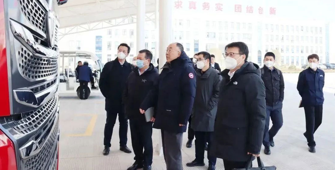 康明斯副總裁、發(fā)動(dòng)機(jī)事業(yè)部中國(guó)區(qū)總經(jīng)理汪開(kāi)軍一行蒞臨北汽重卡調(diào)研交流